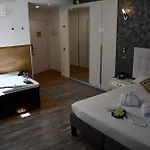 Premium La Casona 3*