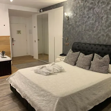 Premium La Casona 3*