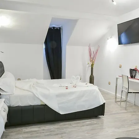 Hotel Premium La Casona 3*