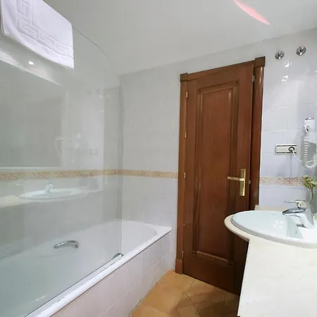 Habitaciones Premium Finca La Casona Otel